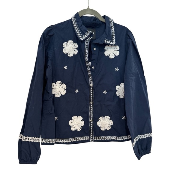 K1. NWT Zara Embroidered Navy Oversized Flower Detail Collared Button Down Shirt - Picture 1 of 6